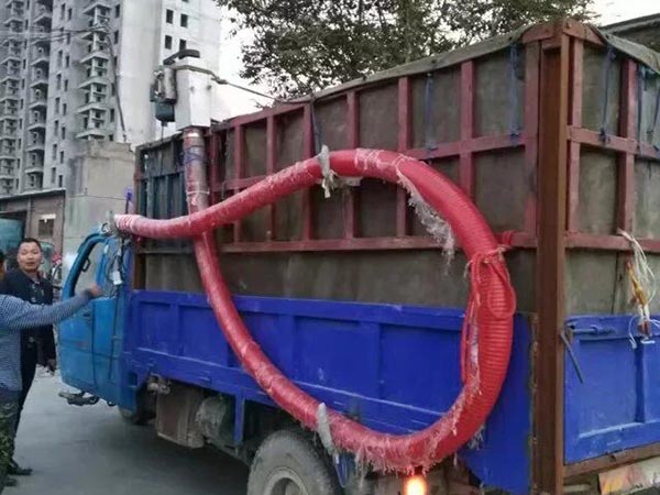 哈尔滨装车想用软管吸粮食机可以使用吗？《加强耐磨的软管吸粮食